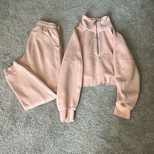 Lululemon set - pants size 4, sweatshirt size XS/S